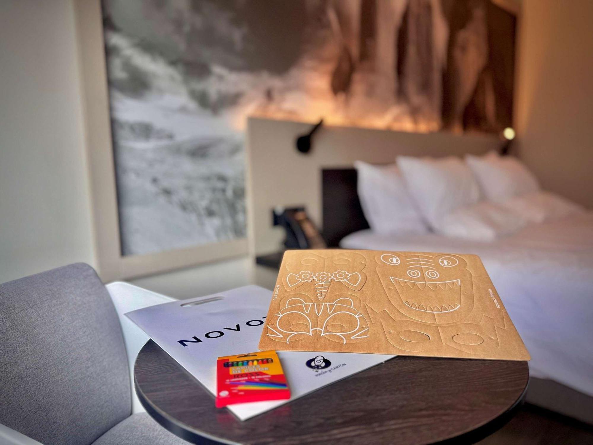 โนโวเทล ซานติอาโก วีตากูรา Hotel ภายนอก รูปภาพ
